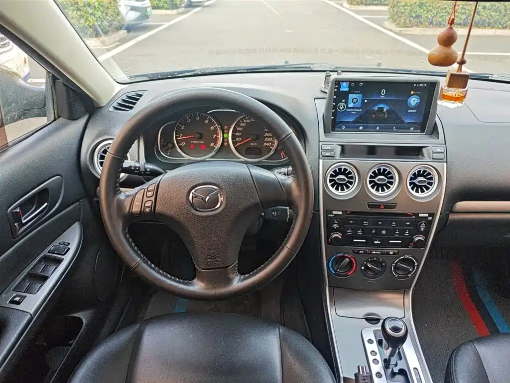 Mazda 6 2016 — фото 18