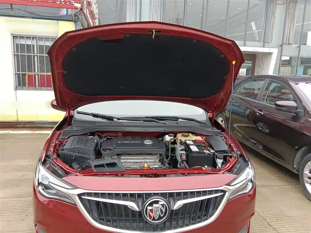 Buick Excelle 2022 — фото 16