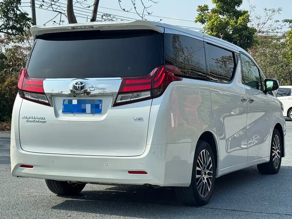 Toyota Alphard 2017 — фото 4