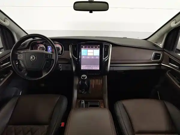 Dongfeng Fengxing M7 2021