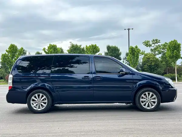 Buick GL8 2011