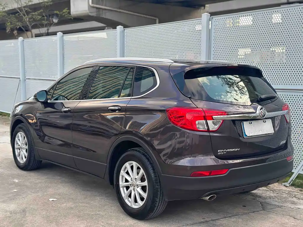 Buick Envision Plus 2017 — фото 14