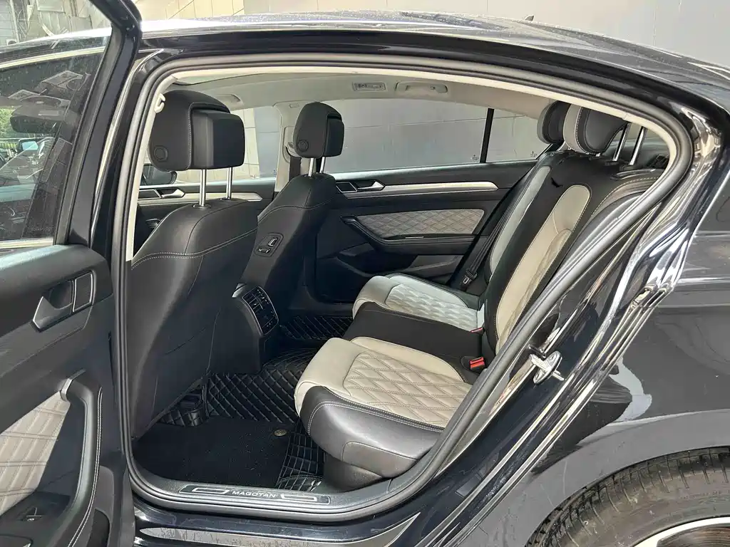 Volkswagen Magotan 2023