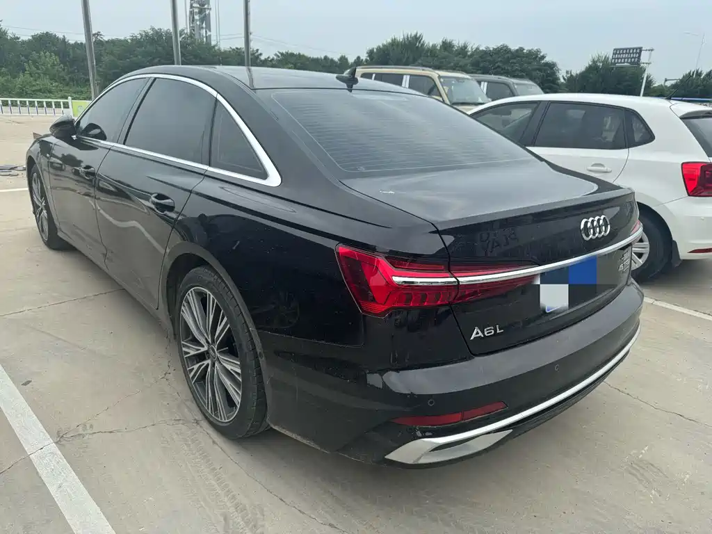Audi A6L 2023