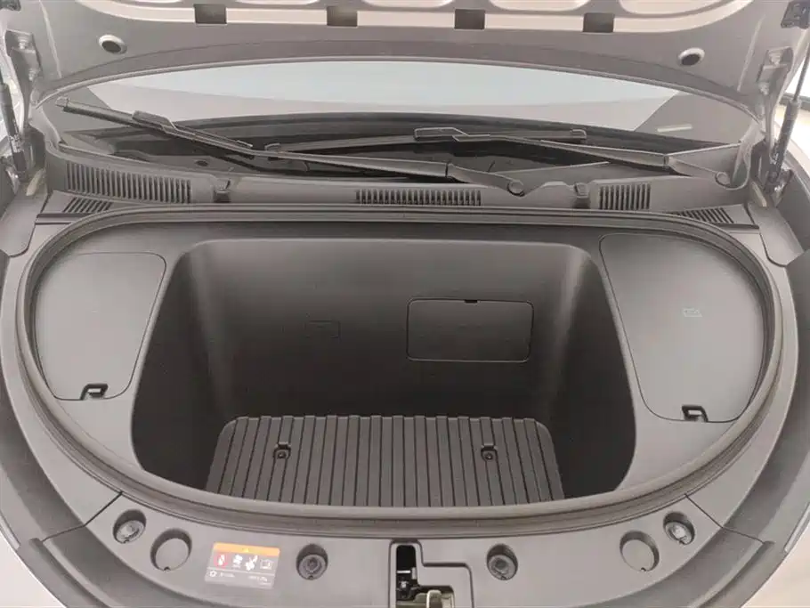 Geely Galaxy Starwish 2025 — фото 10