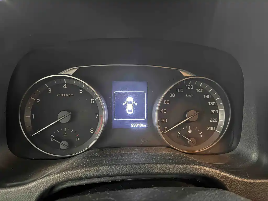 Hyundai Celesta 2016 — фото 10
