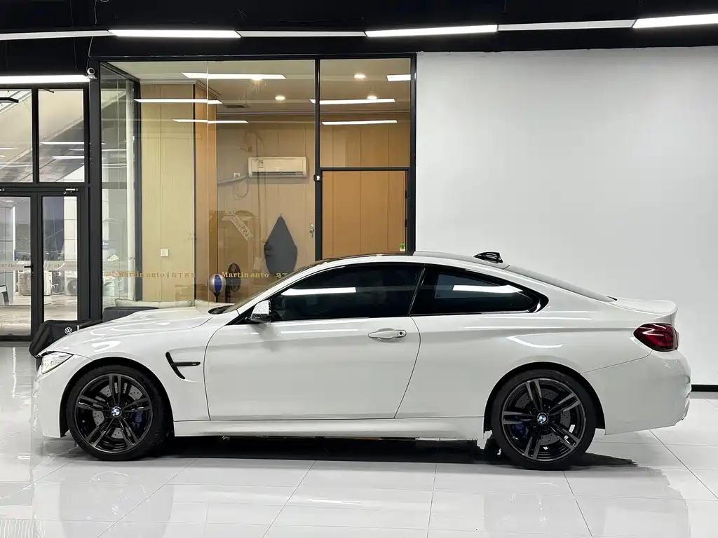 BMW M4 2016 — фото 3