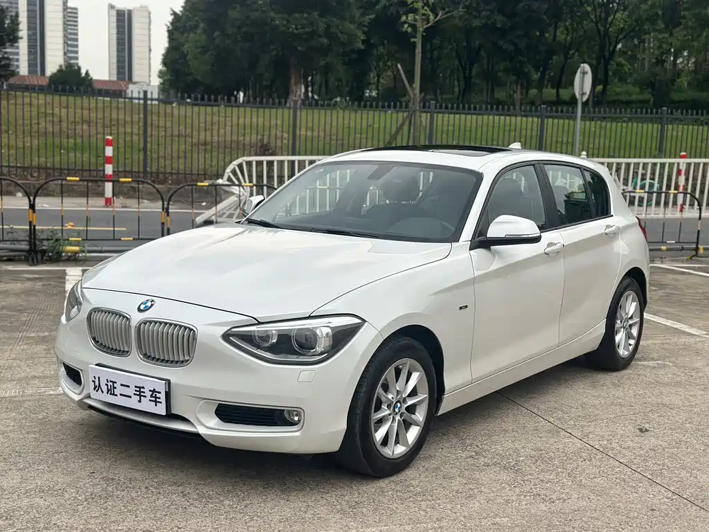 BMW 1 Series 2014 — фото 1
