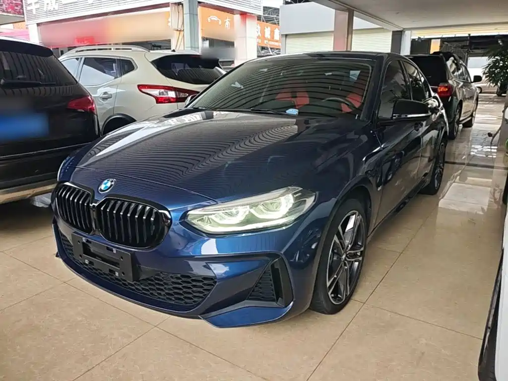 BMW 1 Series 2021