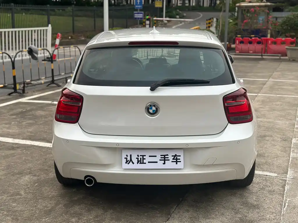 BMW 1 Series 2014 — фото 11