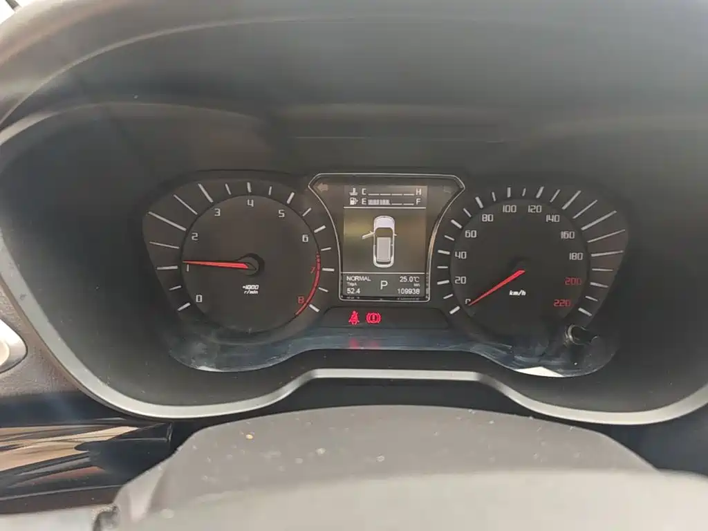 GAC Motor Trumpchi GS4 2015 — фото 12