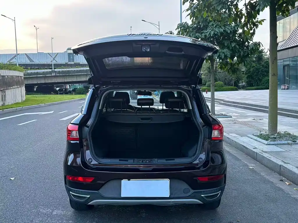 GAC Trumpchi GS4 2018 — фото 10
