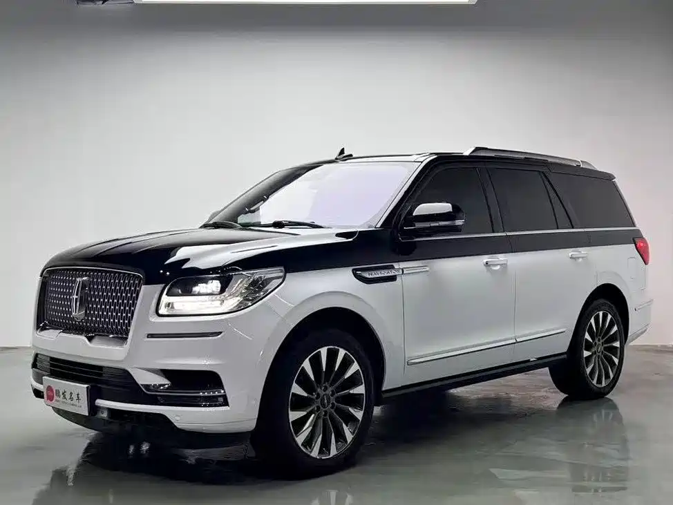Lincoln Navigator 2018 — фото 1