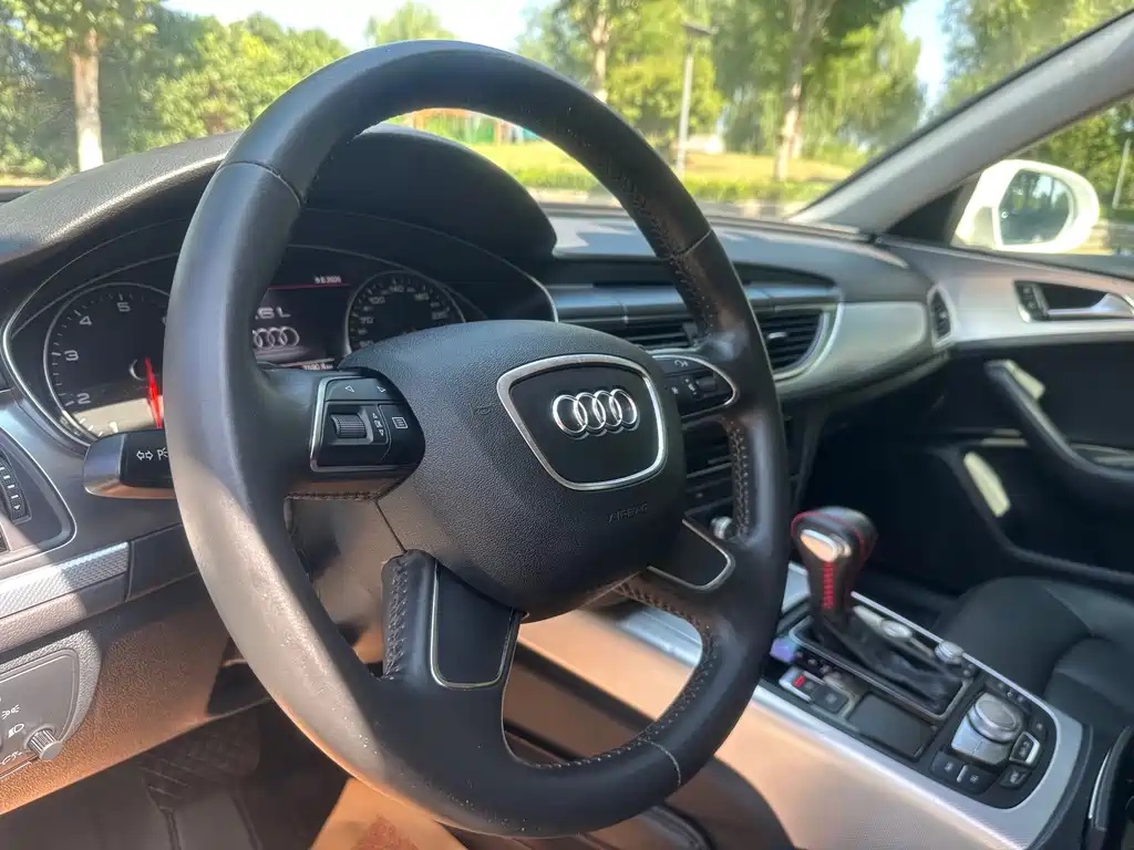 Audi A6L 2015
