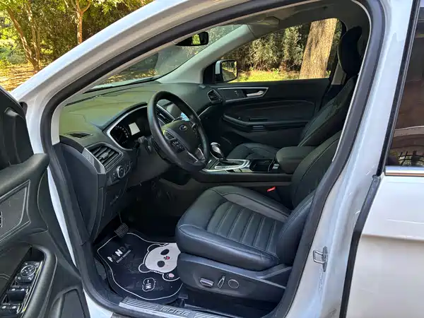 Ford Edge 2016