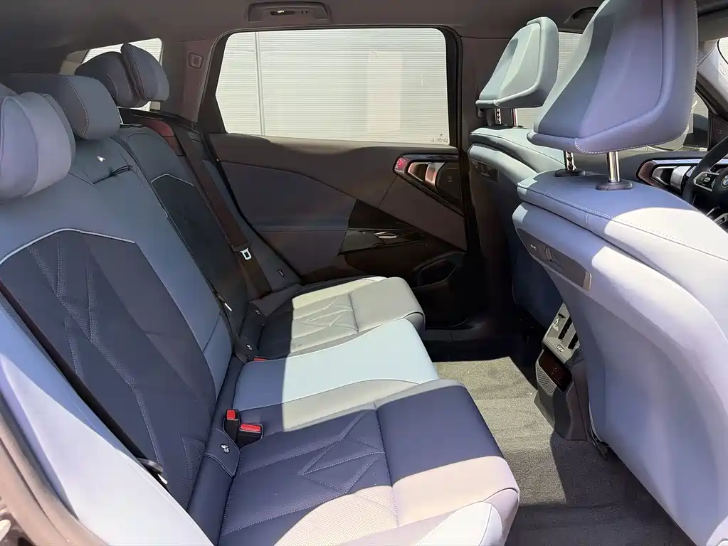 BMW X3 2025 — фото 12