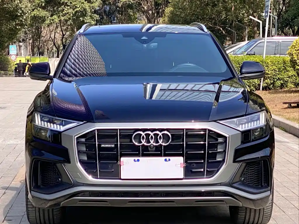 Audi Q8 2021 — фото 3
