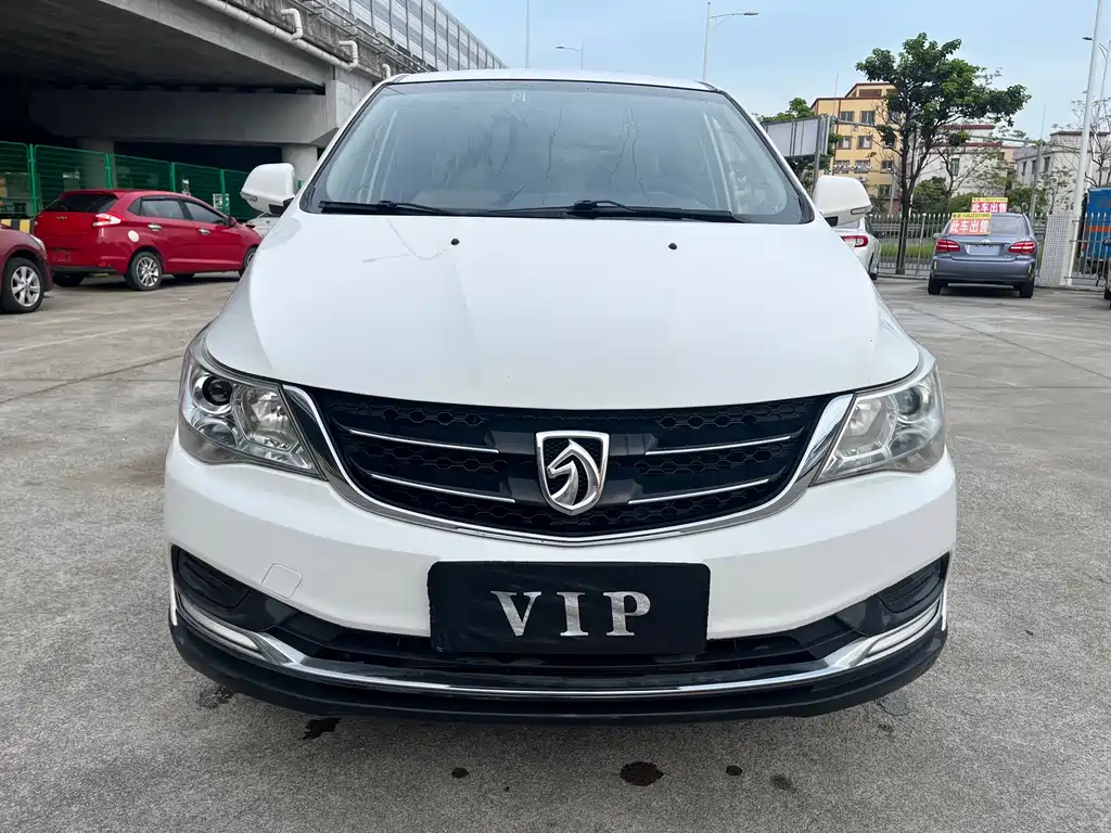 Baojun 730 2018