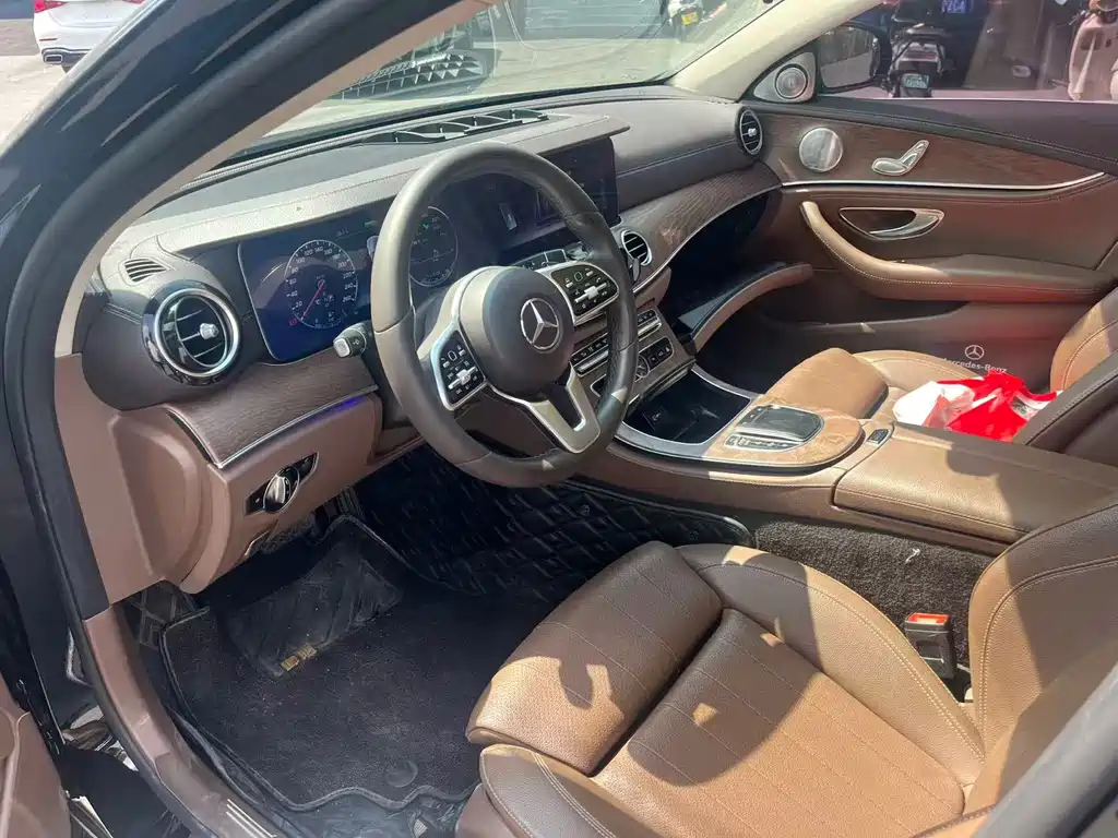 Mercedes-Benz E-Class 2019