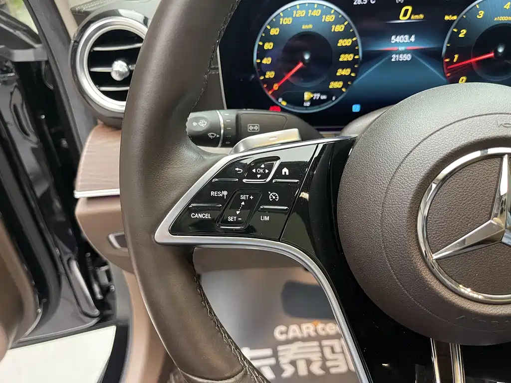 Mercedes-Benz E-Class 2023 — фото 19