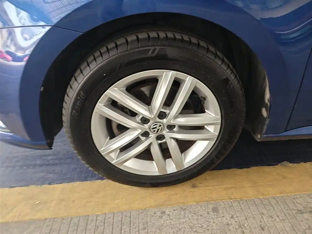 Volkswagen Gran Lavida 2015 — фото 23