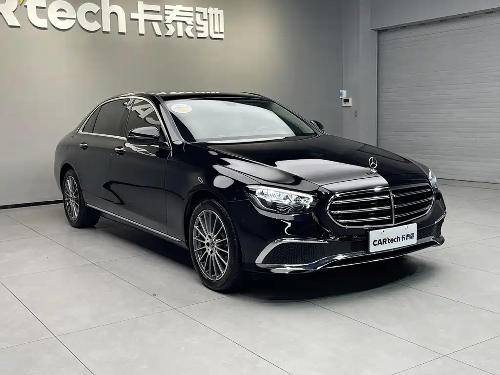 Mercedes-Benz E-Class 2023