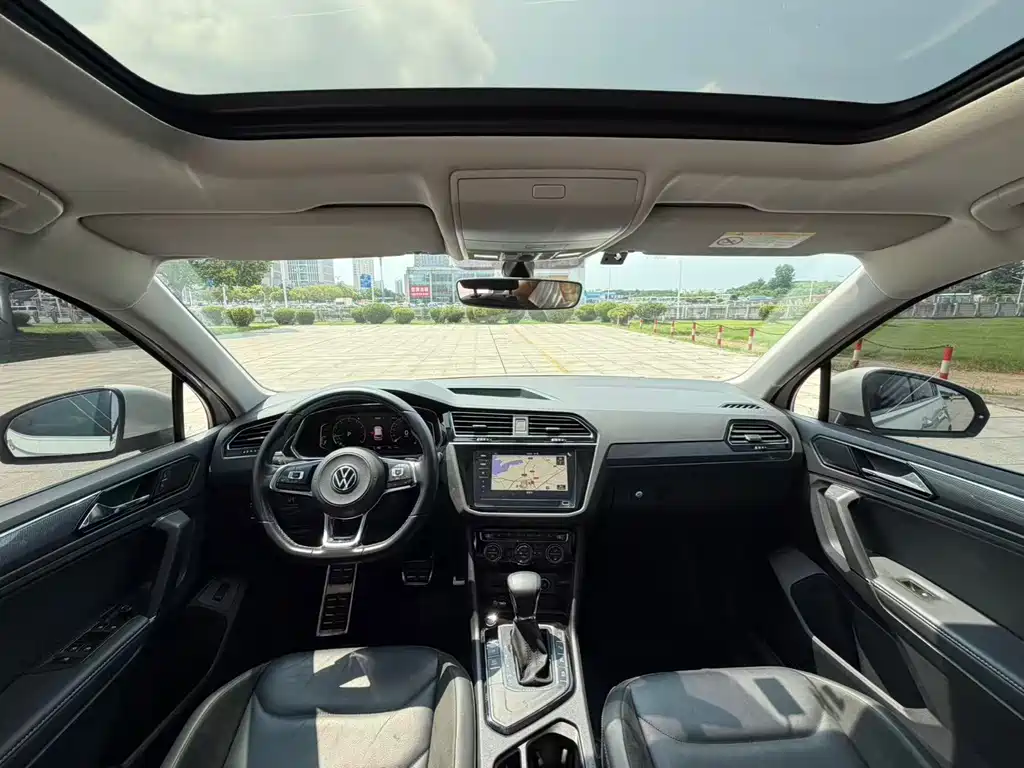 Volkswagen Tiguan L 2021