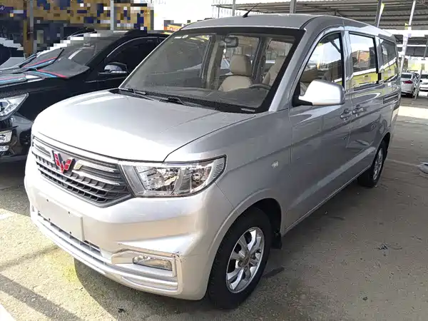 Wuling Hongguang V 2023