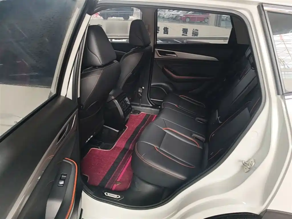 Haval F7 2021 — фото 16