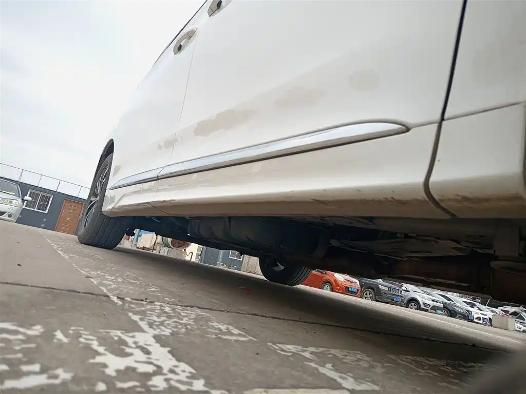 GAC Motor Trumpchi M8 2021 — фото 19
