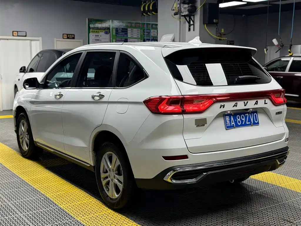 Haval M6 2022 — фото 16