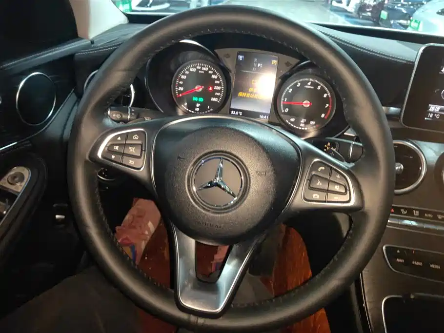 Mercedes-Benz C-Class 2016 — фото 15