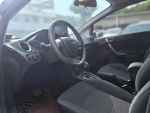 Ford Fiesta 2014