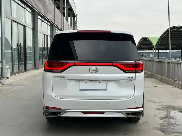 GAC Trumpchi M8 2021