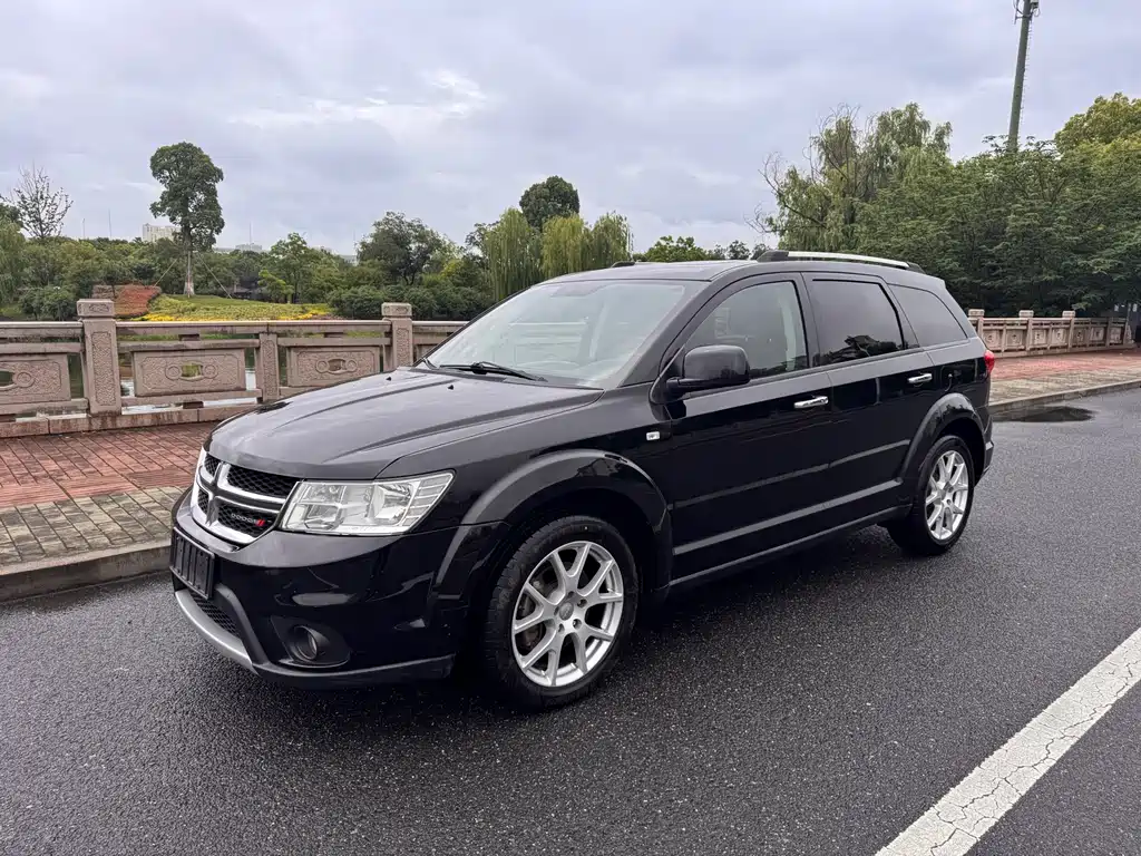 Dodge Journey 2015 — фото 2
