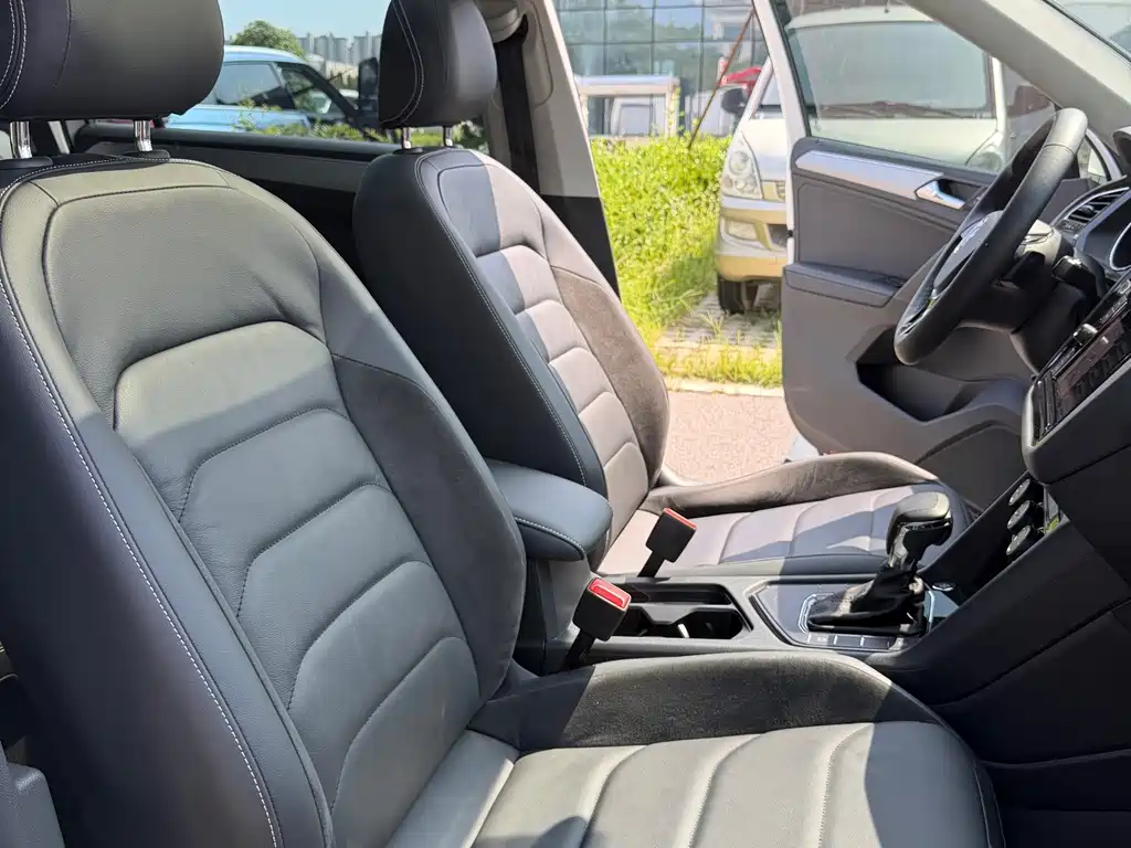 Volkswagen Tiguan L 2019 — фото 13