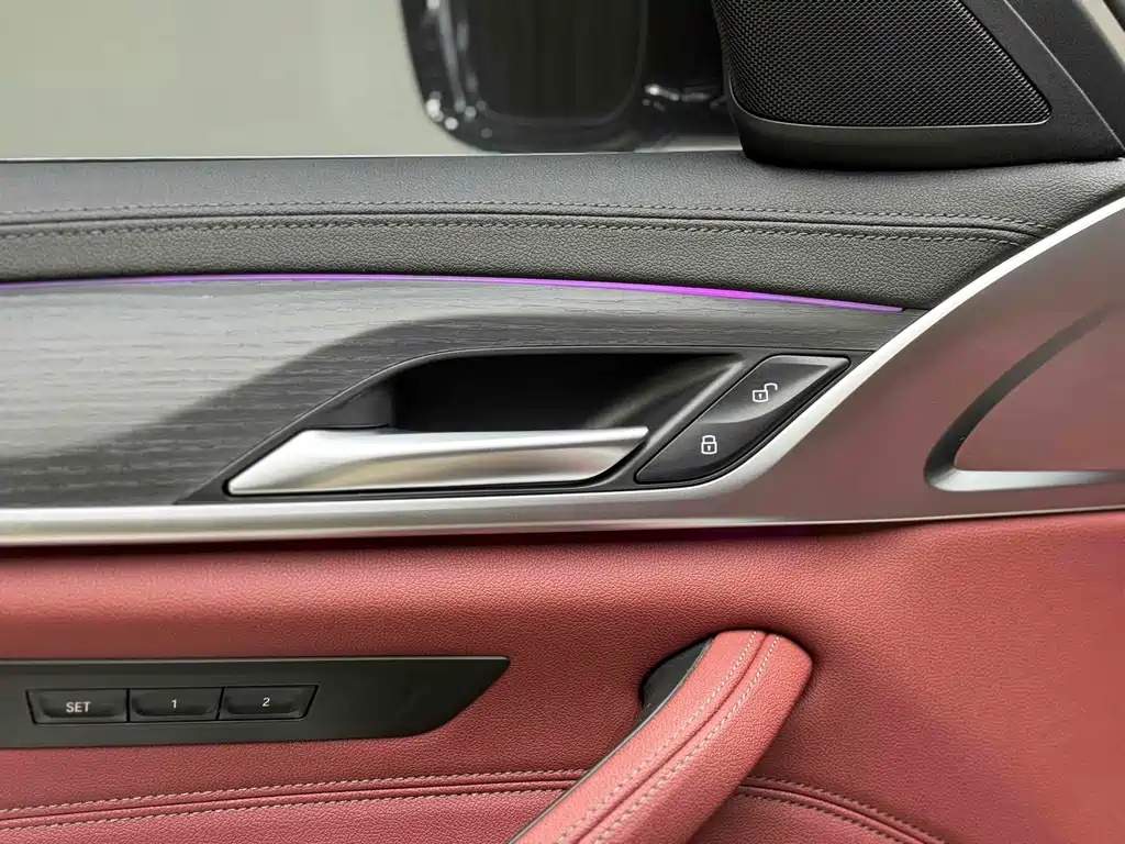 BMW 5 Series 2023 — фото 14