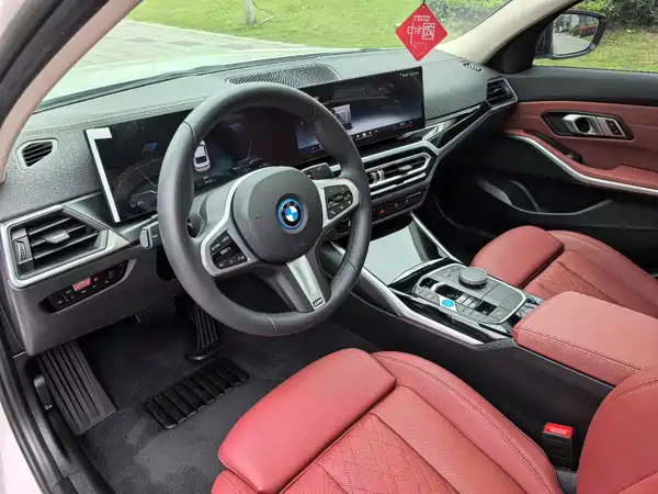 BMW i3 2024