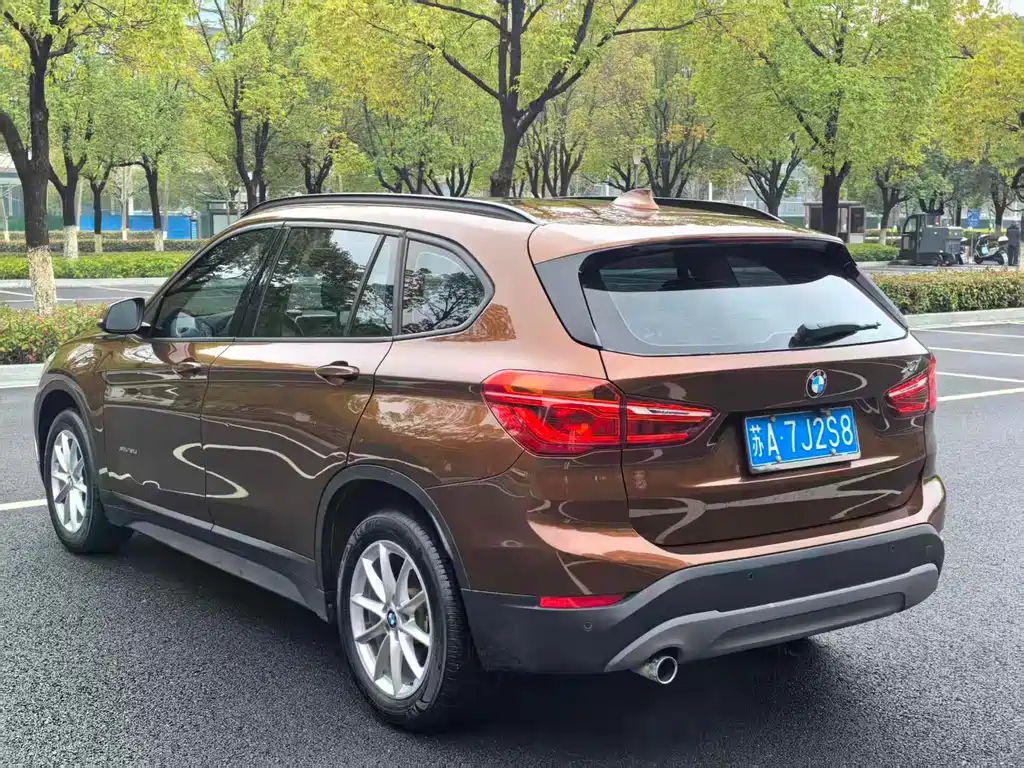 BMW X1 2016 — фото 14