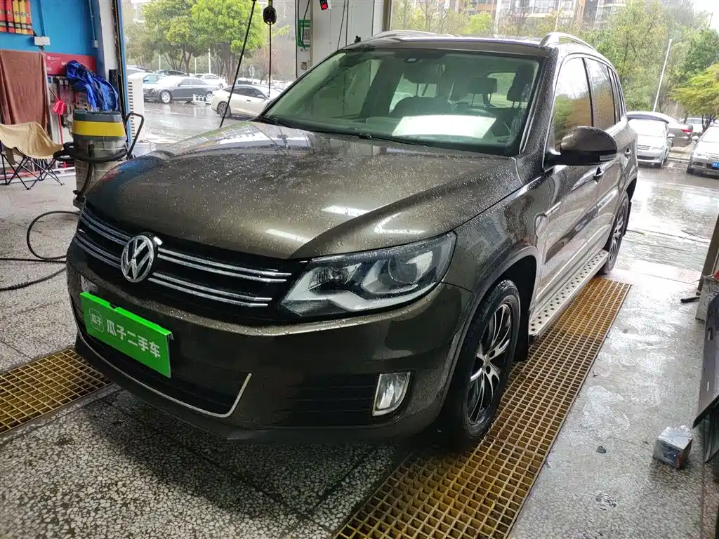 Volkswagen Tiguan 2016 — фото 1