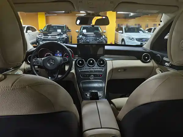 Mercedes-Benz C-Class 2017