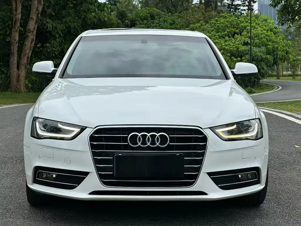 Audi A4L 2015 — фото 2