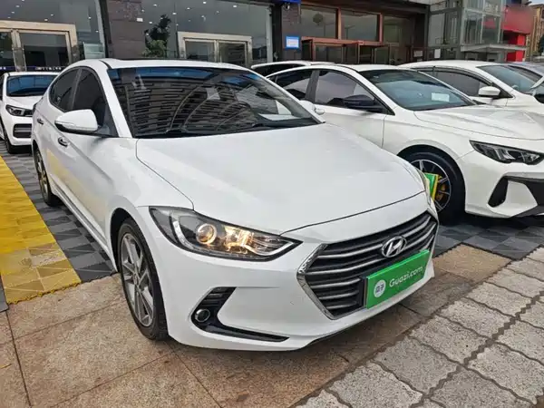 Hyundai Celesta 2018