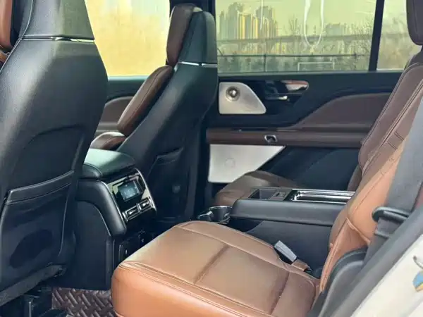 Lincoln Aviator 2020