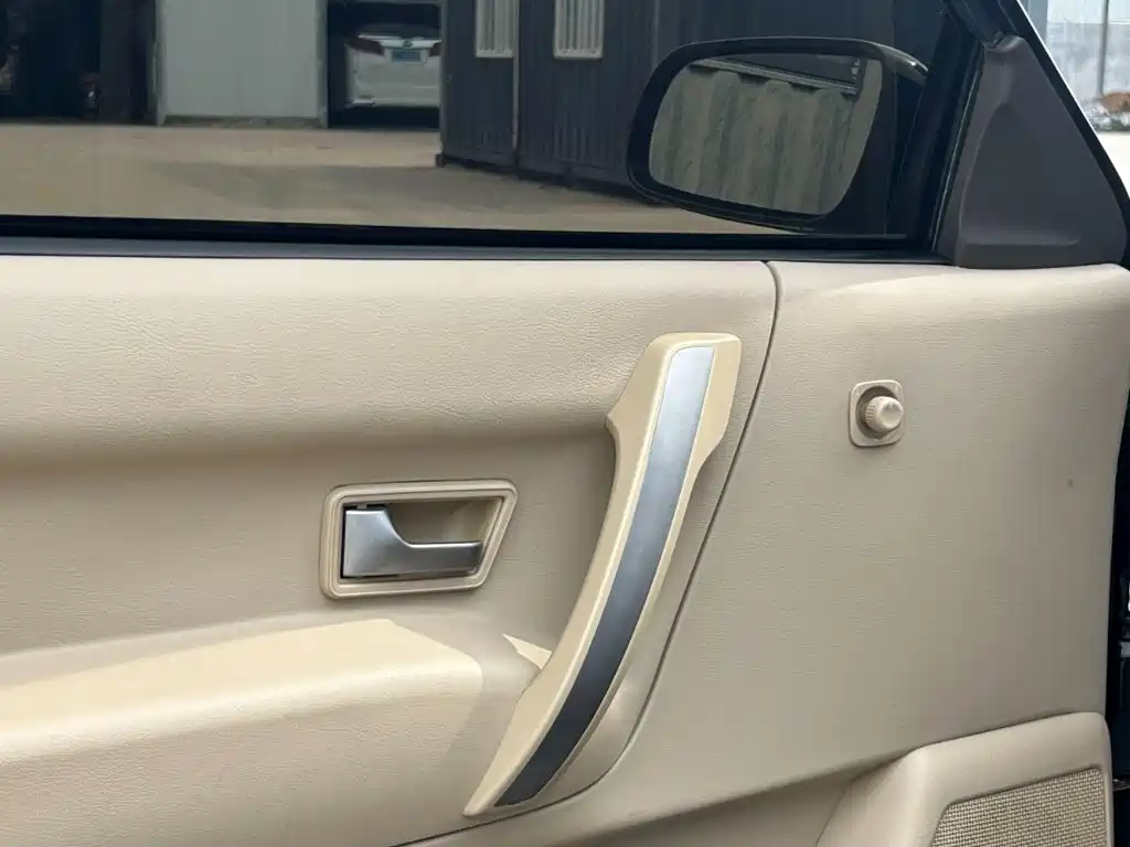 Volkswagen GMC 2011