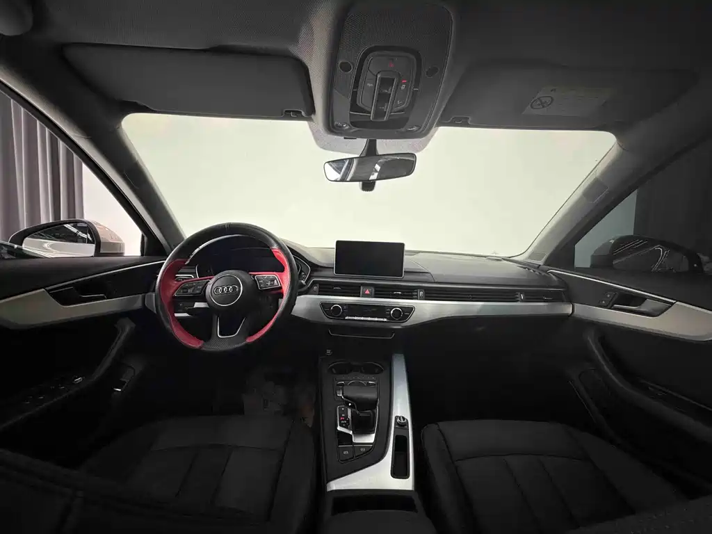 Audi A4L 2019 — фото 14