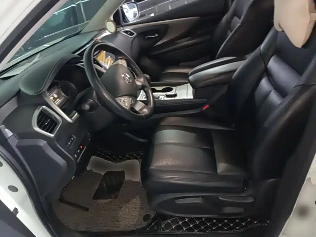 Nissan Murano 2017 — фото 15