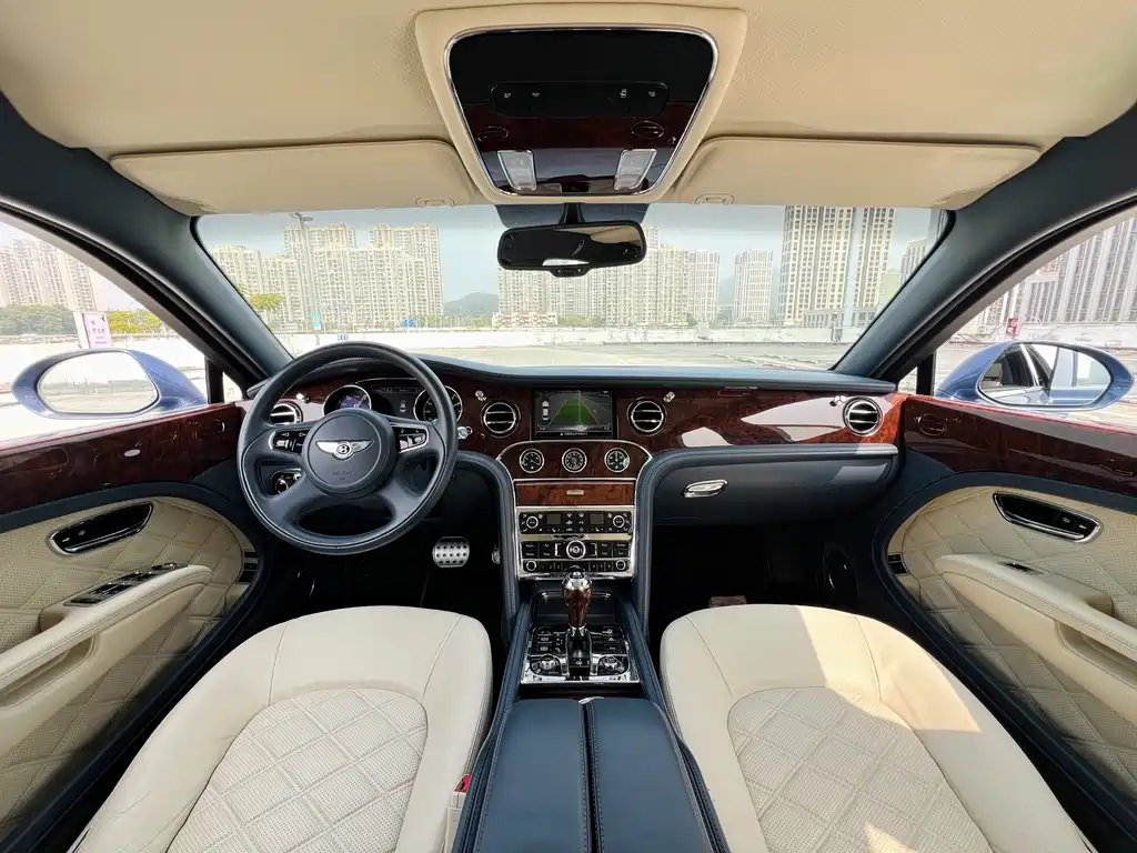 Bentley Mulsanne 2013 — фото 11