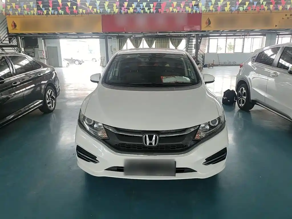 Honda Jade 2017 — фото 3
