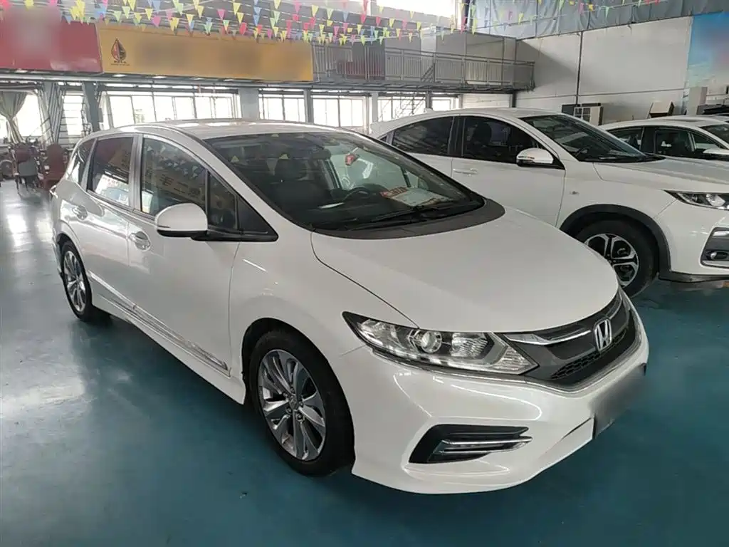 Honda Jade 2017 — фото 4